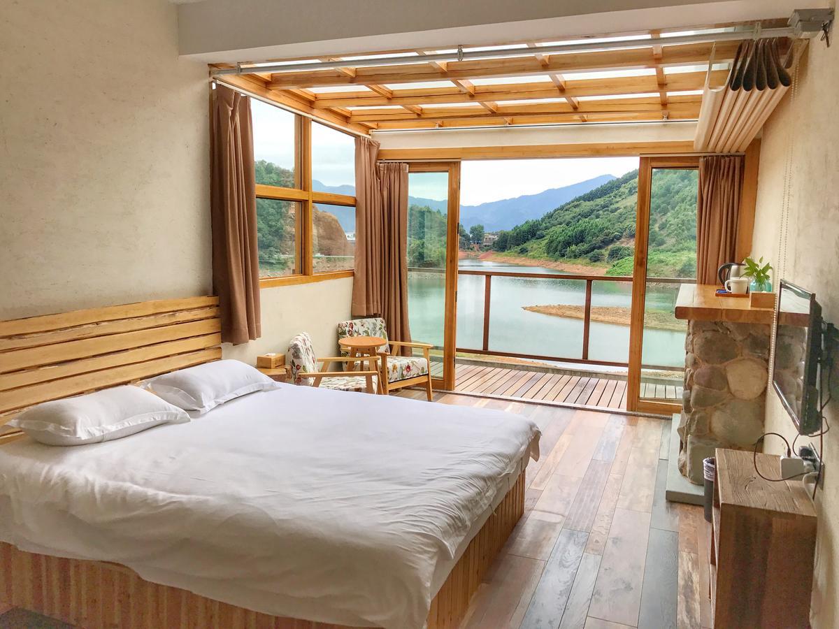 The Lake View Deyishe Resort In Thousand Island Lake Qianwu Extérieur photo