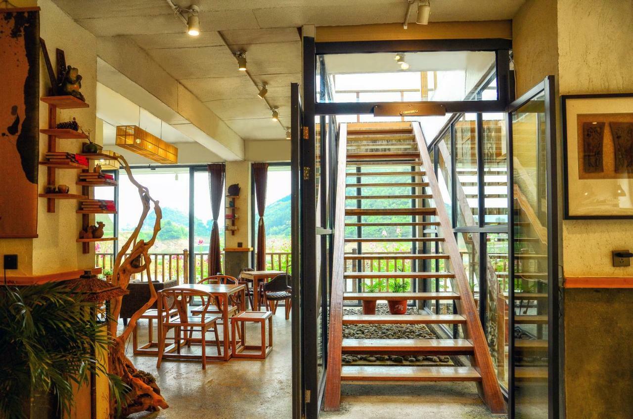 The Lake View Deyishe Resort In Thousand Island Lake Qianwu Extérieur photo
