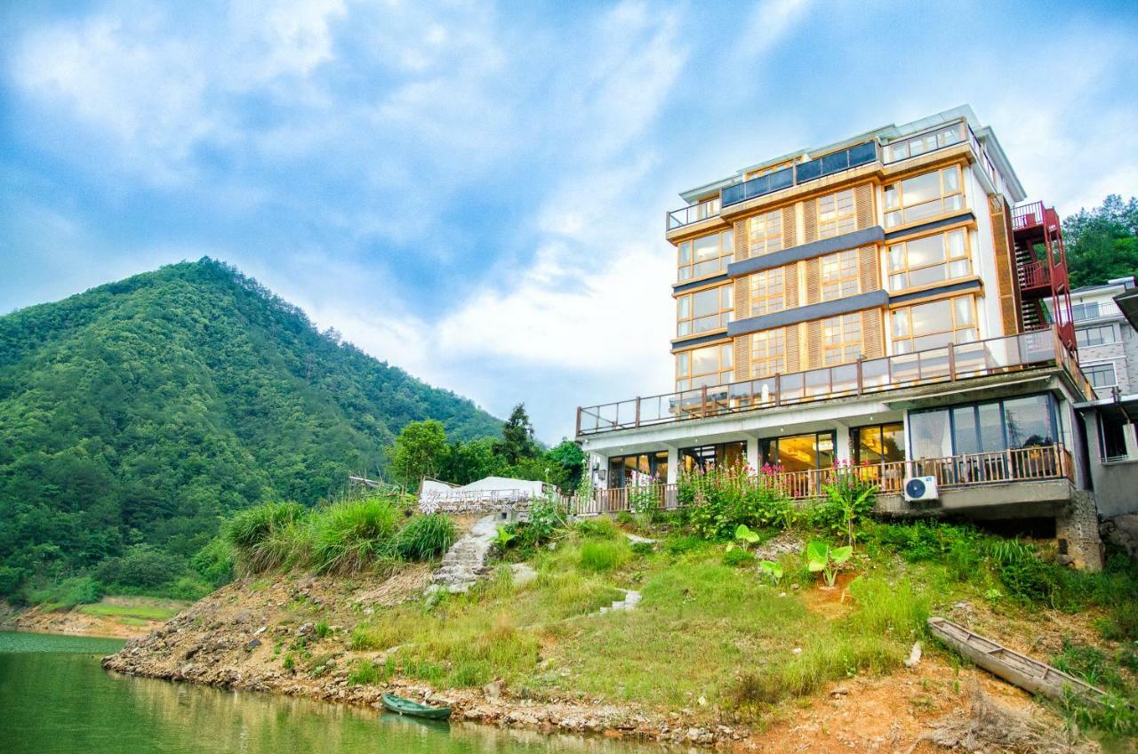 The Lake View Deyishe Resort In Thousand Island Lake Qianwu Extérieur photo